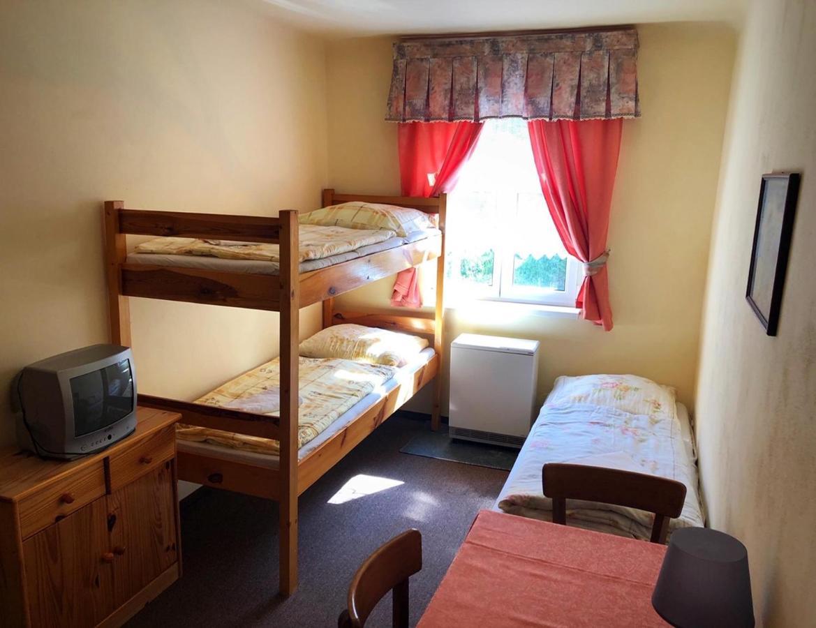 Penzion Na Pracharne Kladruby  Экстерьер фото