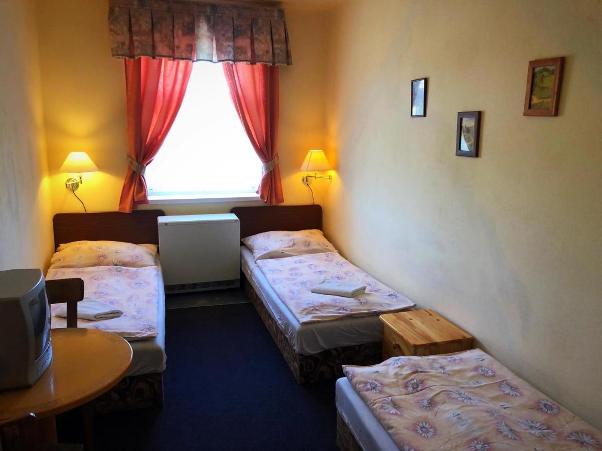 Penzion Na Pracharne Kladruby  Экстерьер фото